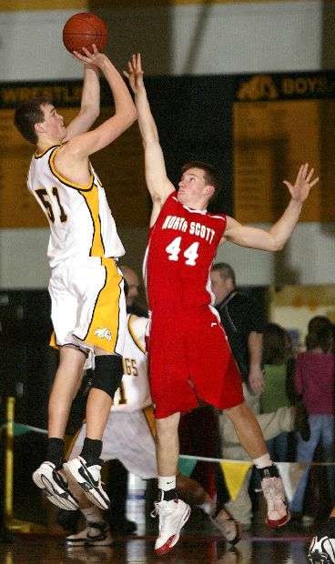 js021009HoopsNS@BettBoys